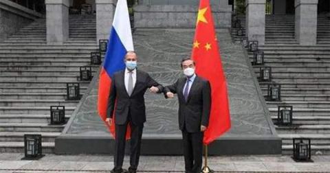 China and Russia resolved Ukraine crisis through talks